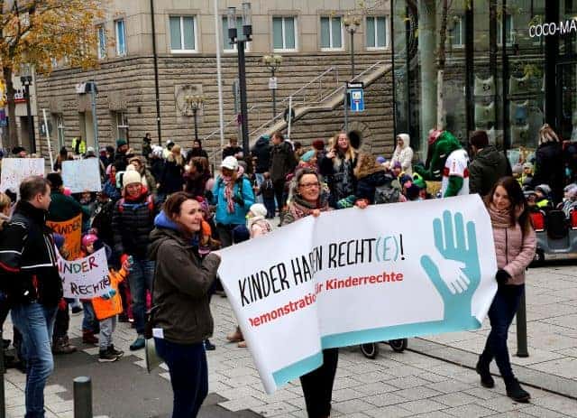 Kinderrechte-Demo 2018 in Stuttgart
